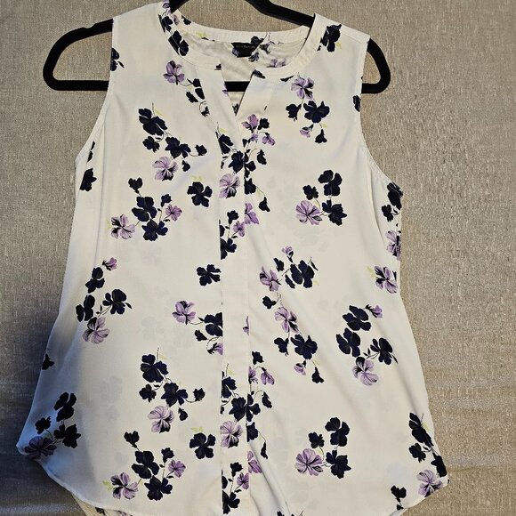 Ann Taylor Small Floral Sleeveless Blouse | White Purple Navy Top | Work to Week - Picture 1 of 2